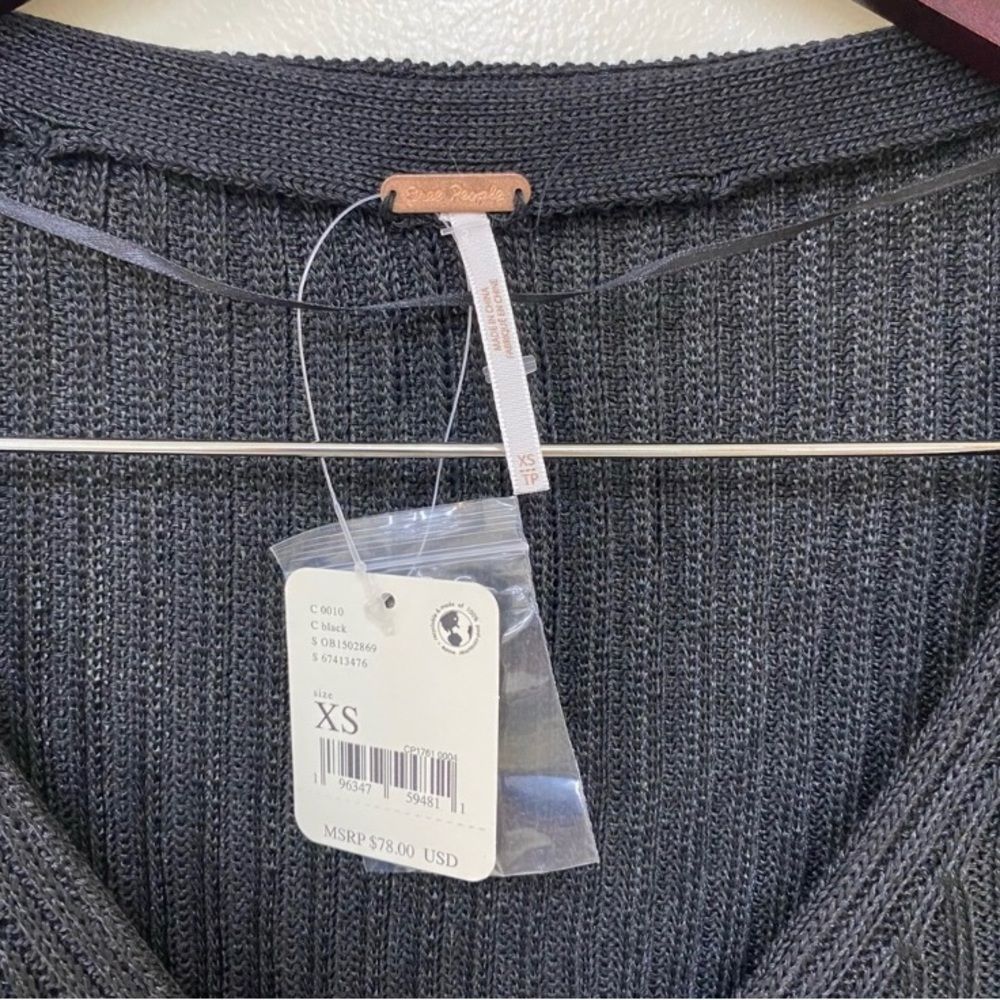 Free People Black Ribbed Button-Front Cardigan - Picture 4 of 7